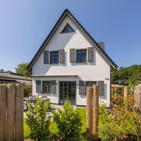 Strandkajuete Semesterbostad *