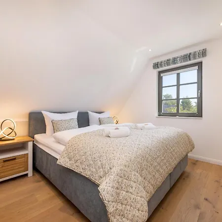 Strandkajuete Semesterbostad Zingst